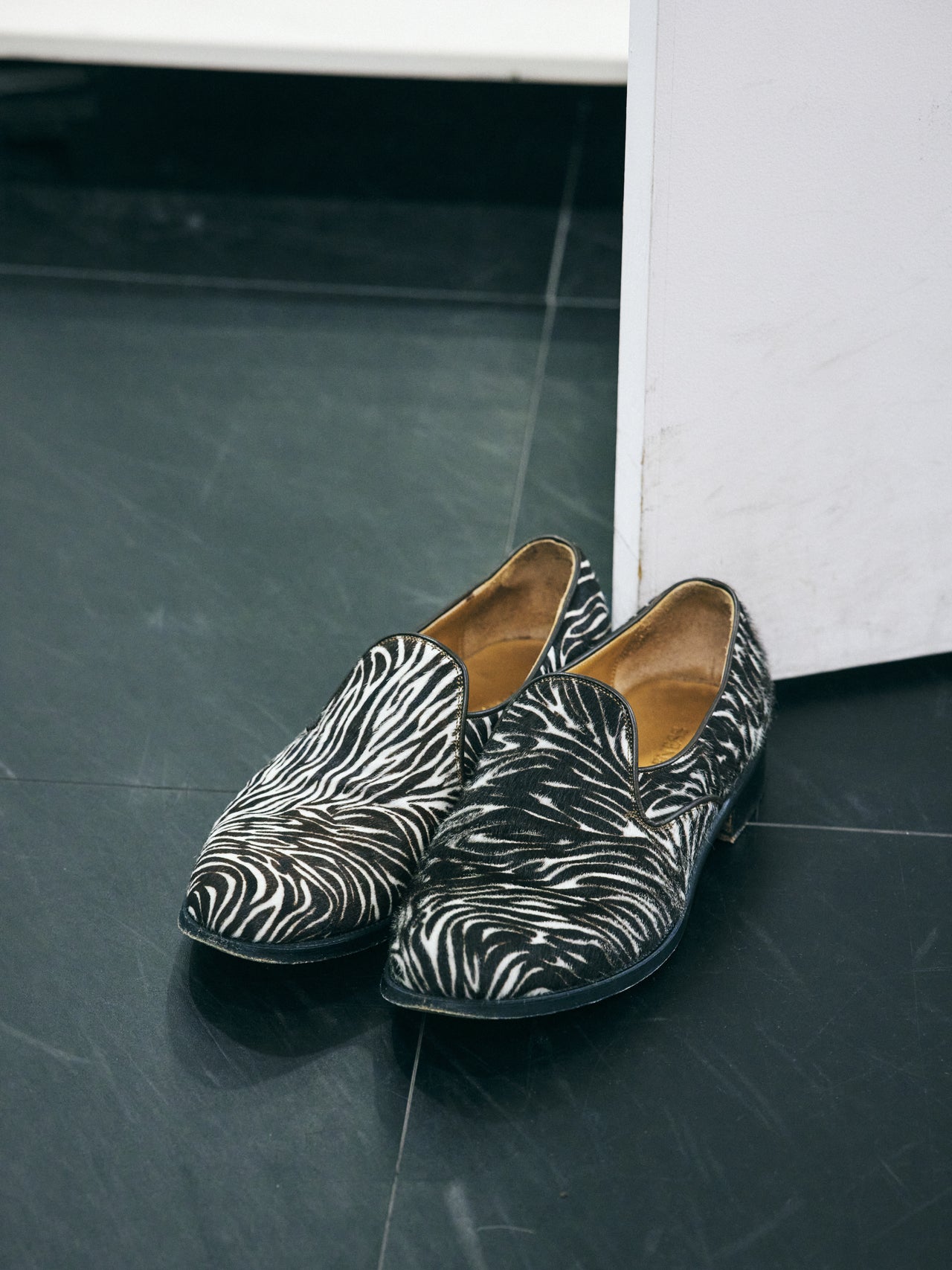 2.〈NICENESS〉の革靴