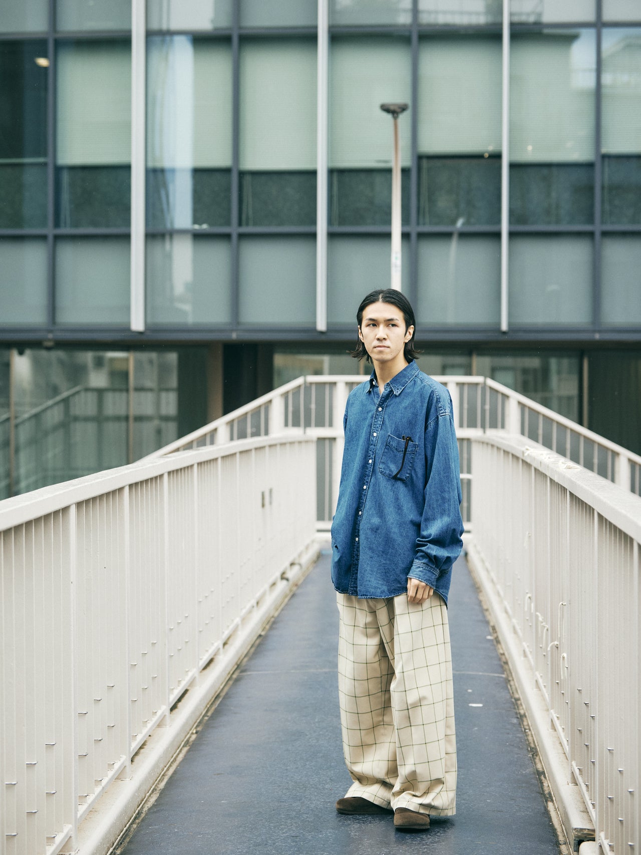 3.〈MARNI〉のワイドスラックス　６