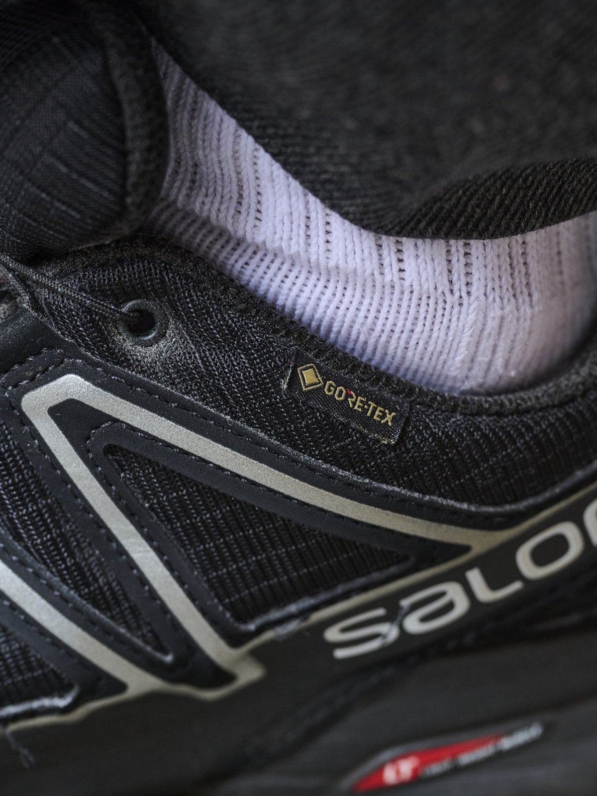 サロモン　スピードクロス４　ゴアテックス