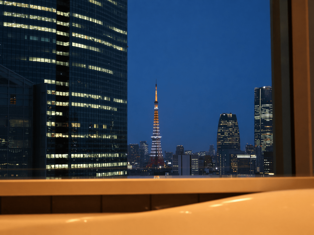 三井ガーデンホテル銀座プレミアの浴槽から見える東京タワー