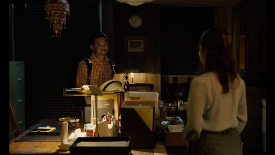 シャネルの映画人育成メンターシッププログラムで選ばれた古川葵さんによるショートフィルム作品「夕べの訪問客」の場面写真1