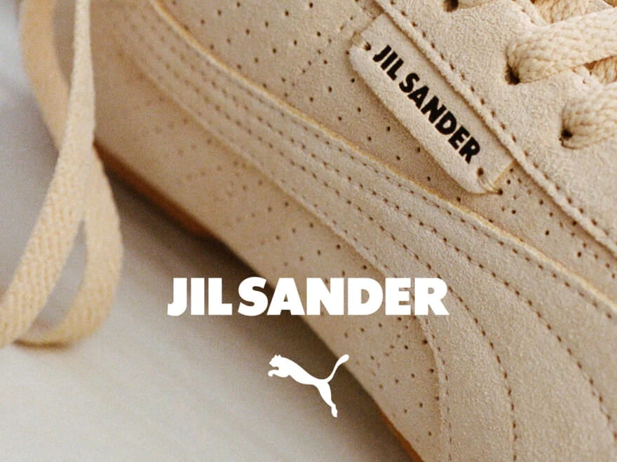 「ジルサンダー」と「プーマ」のコラボスニーカーは“極限の薄底”！洗礼された大人カラーが春コーデを格上げ！