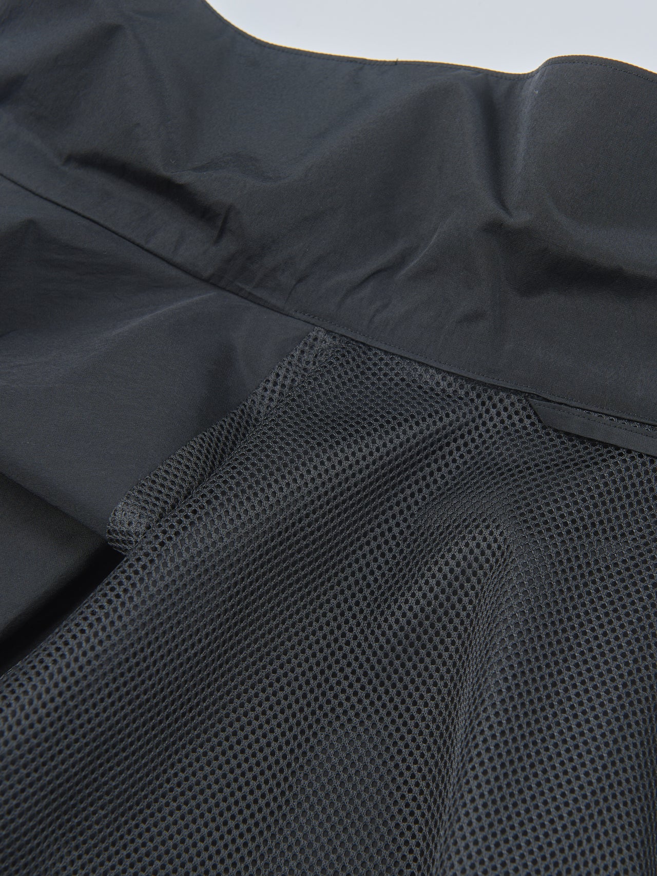 blurhms、Poly-Silk Zip Jacket、裏地