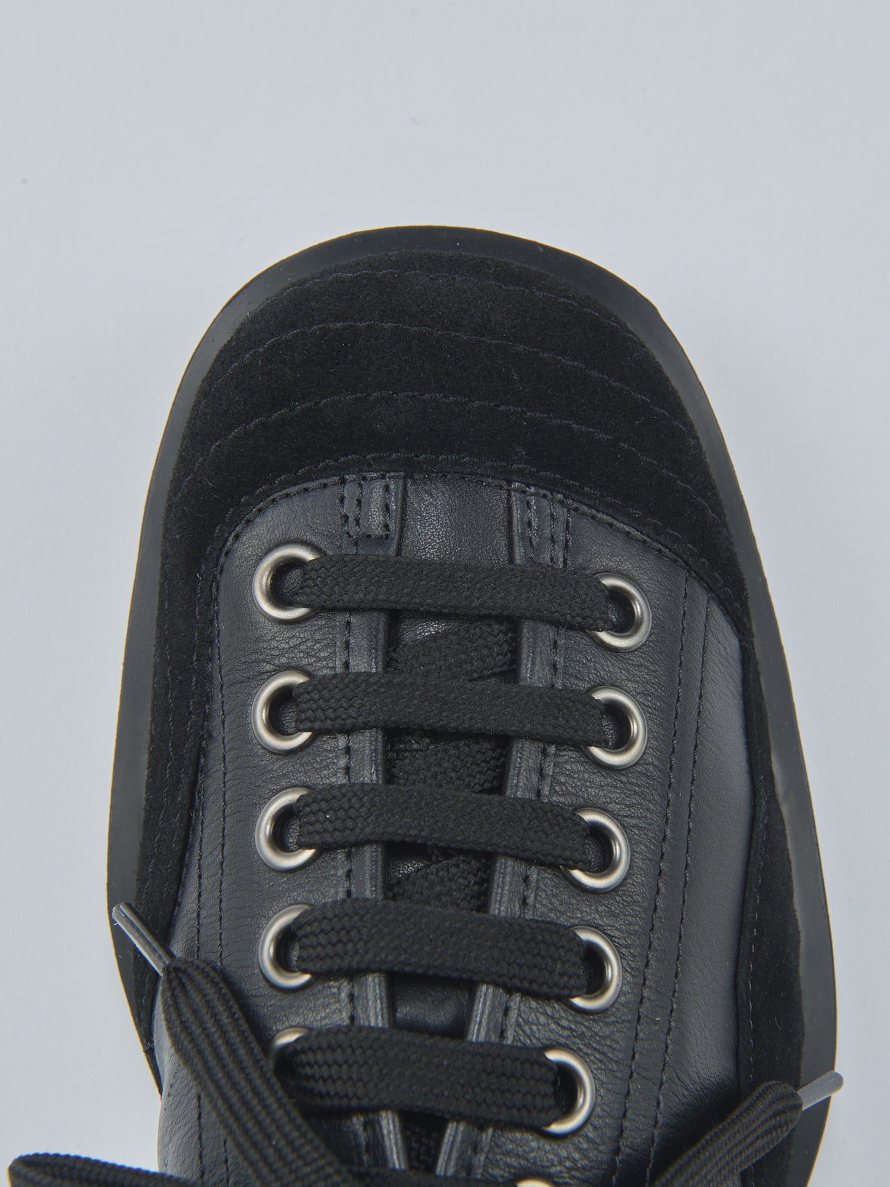 EYTYS、BALESTRA、トゥ