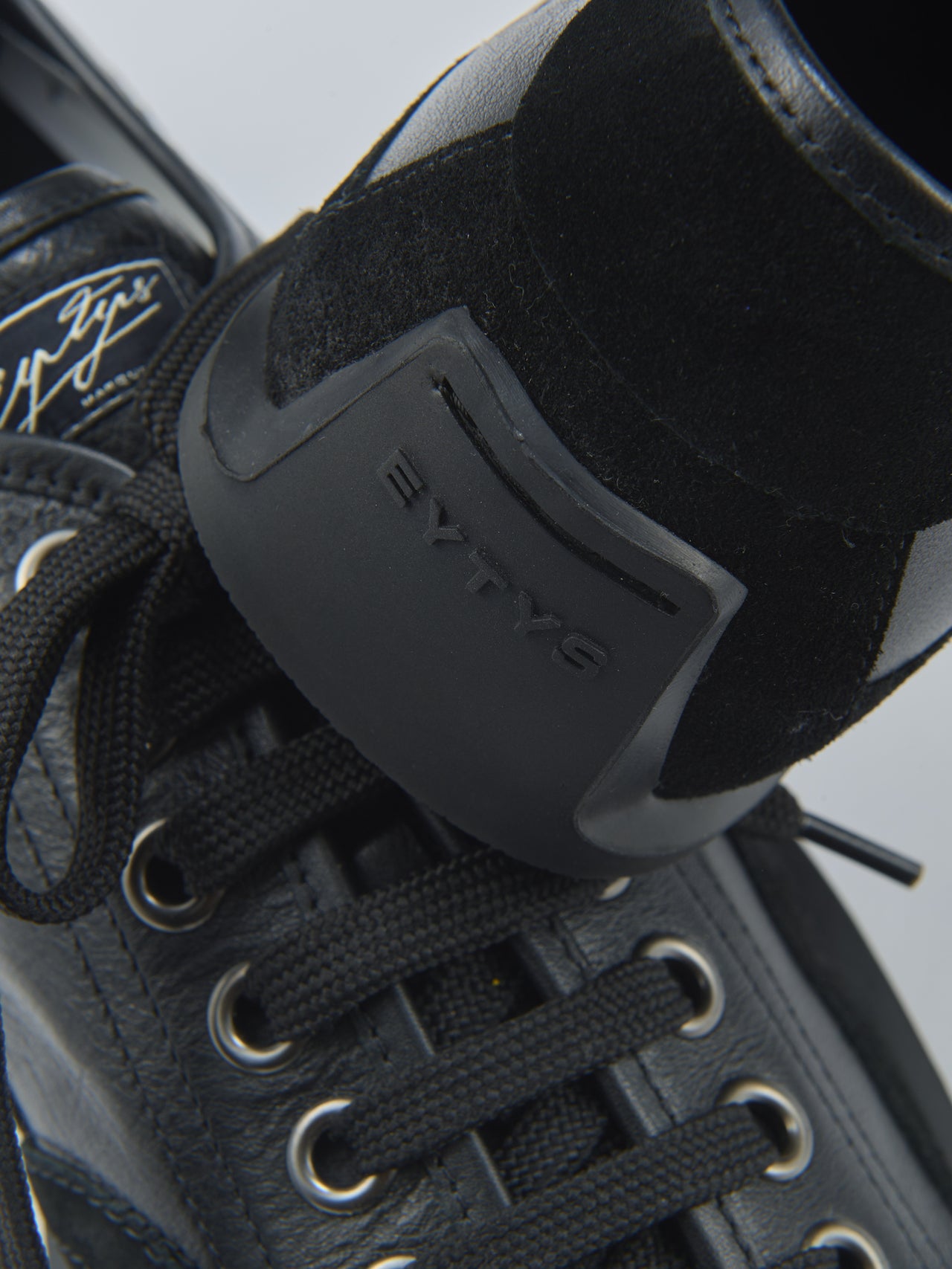 EYTYS、BALESTRA、ヒール