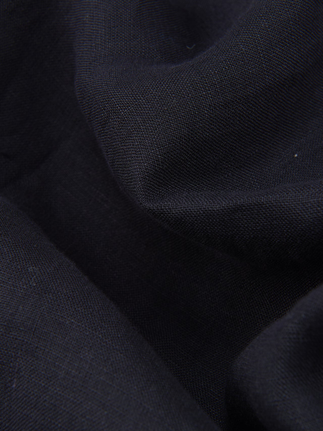 BARNEYS NEW YORK、FINAMORE  LUIGI、素材寄りカット