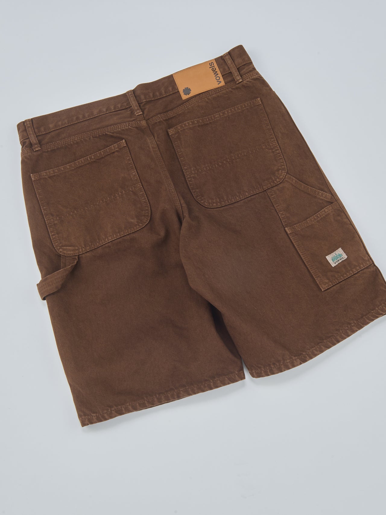 vowels、Overdyed Painter Shorts