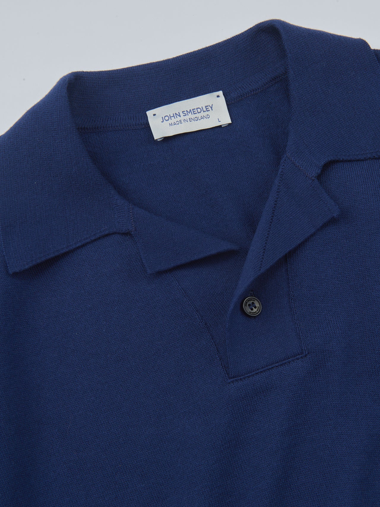 JOHN SMEDLEY、コットン スキッパーネックニットプルオーバー、ネック