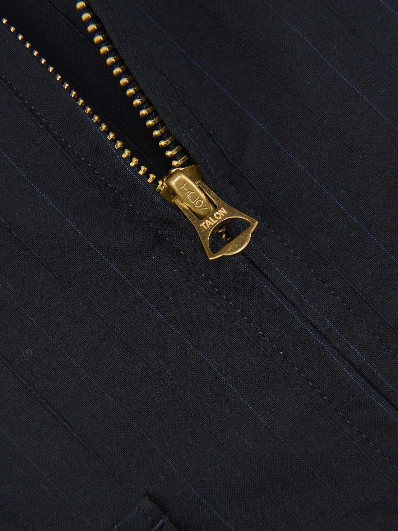 STEAF、RIVERSIDE JACKET、ファスナー