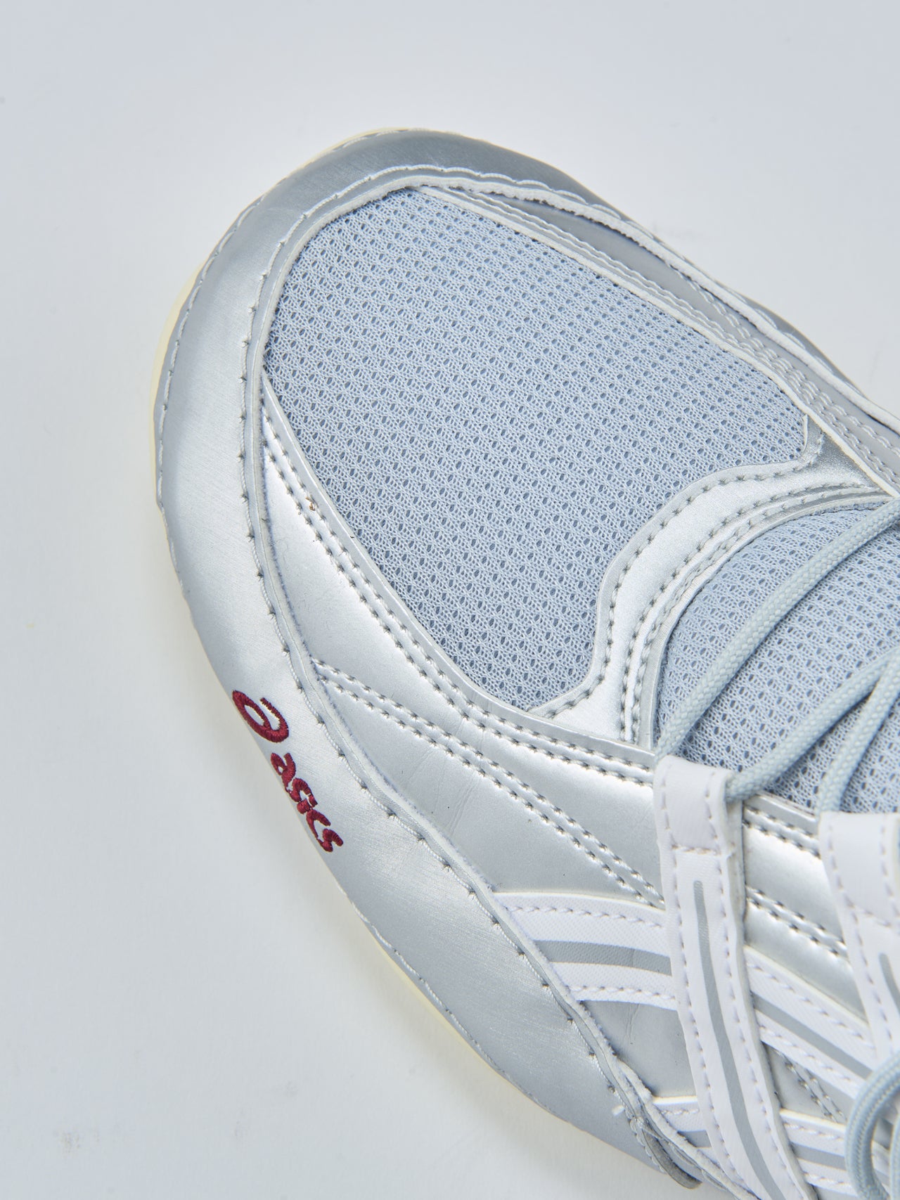 ASICS、HYPERSYNC、トウ