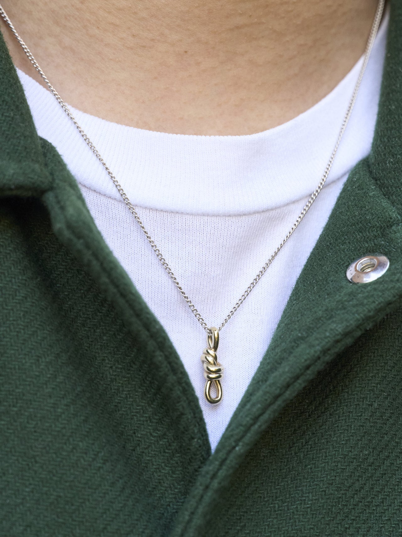 ヨンドシーのネックレス