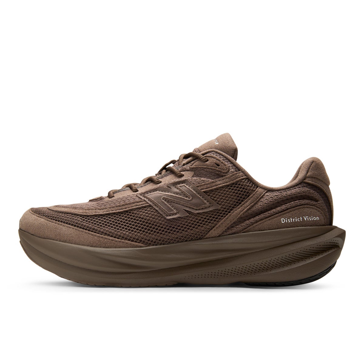 District Vision ＆ New Balance  1080 v15　ブラウン