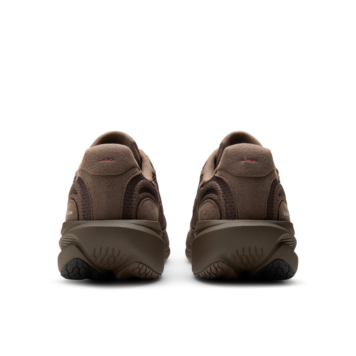 District Vision ＆ New Balance 1080 v15　ブラウン　4
