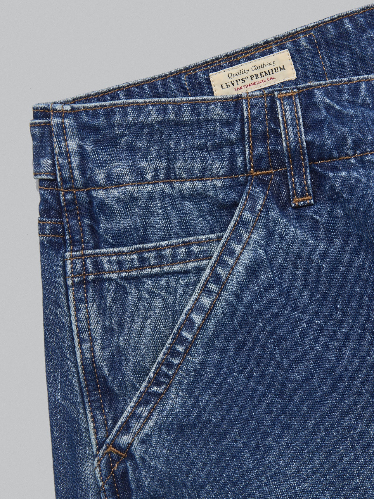 [Gallery]ついに「リーバイス®」にも“バレルレッグ”！この美シルエットが春の主役になるワケ。[Levi’s® Baggy Barrel]【新作デニム図鑑】