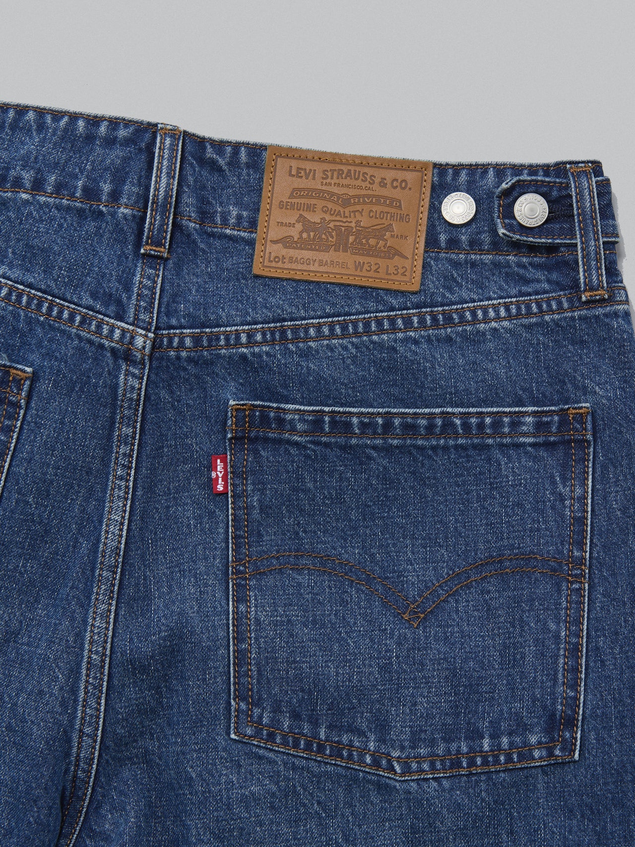 Levi's&reg; Baggy Barrelの後ろ