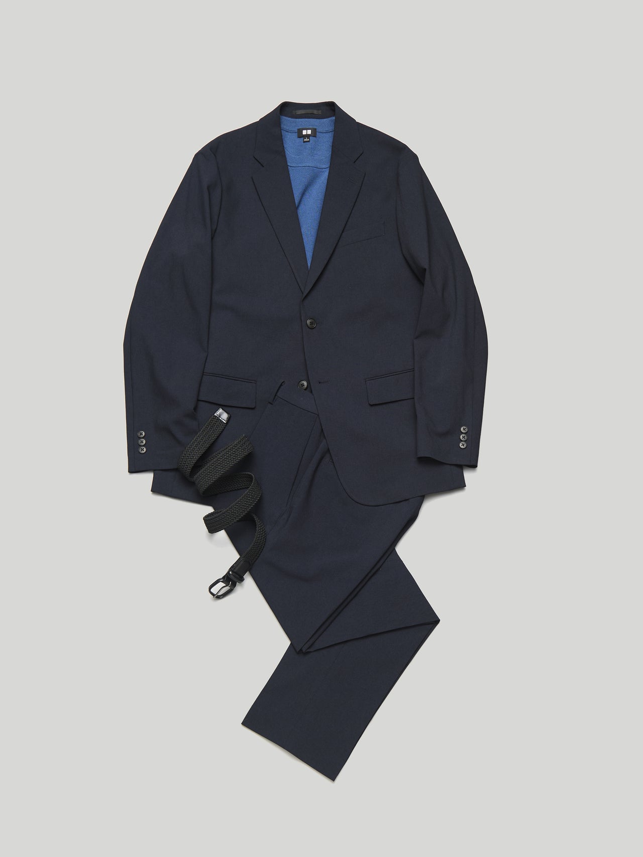 全身「ユニクロ」ビジカジなジャケットコーデ①