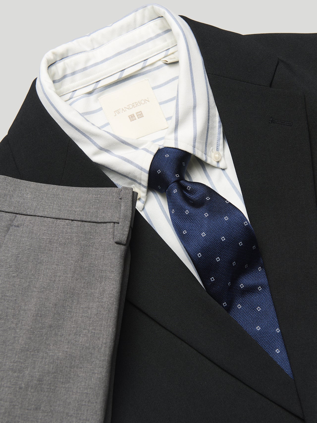 全身「ユニクロ」ビジカジなジャケットコーデ③のディテール