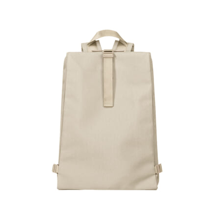 GOOD GOODS ISSEY MIYAKE(グッド グッズ イッセイ ミヤケ)の「JABARA(じゃばら)」ミディアムサイズのリュック アイボリー