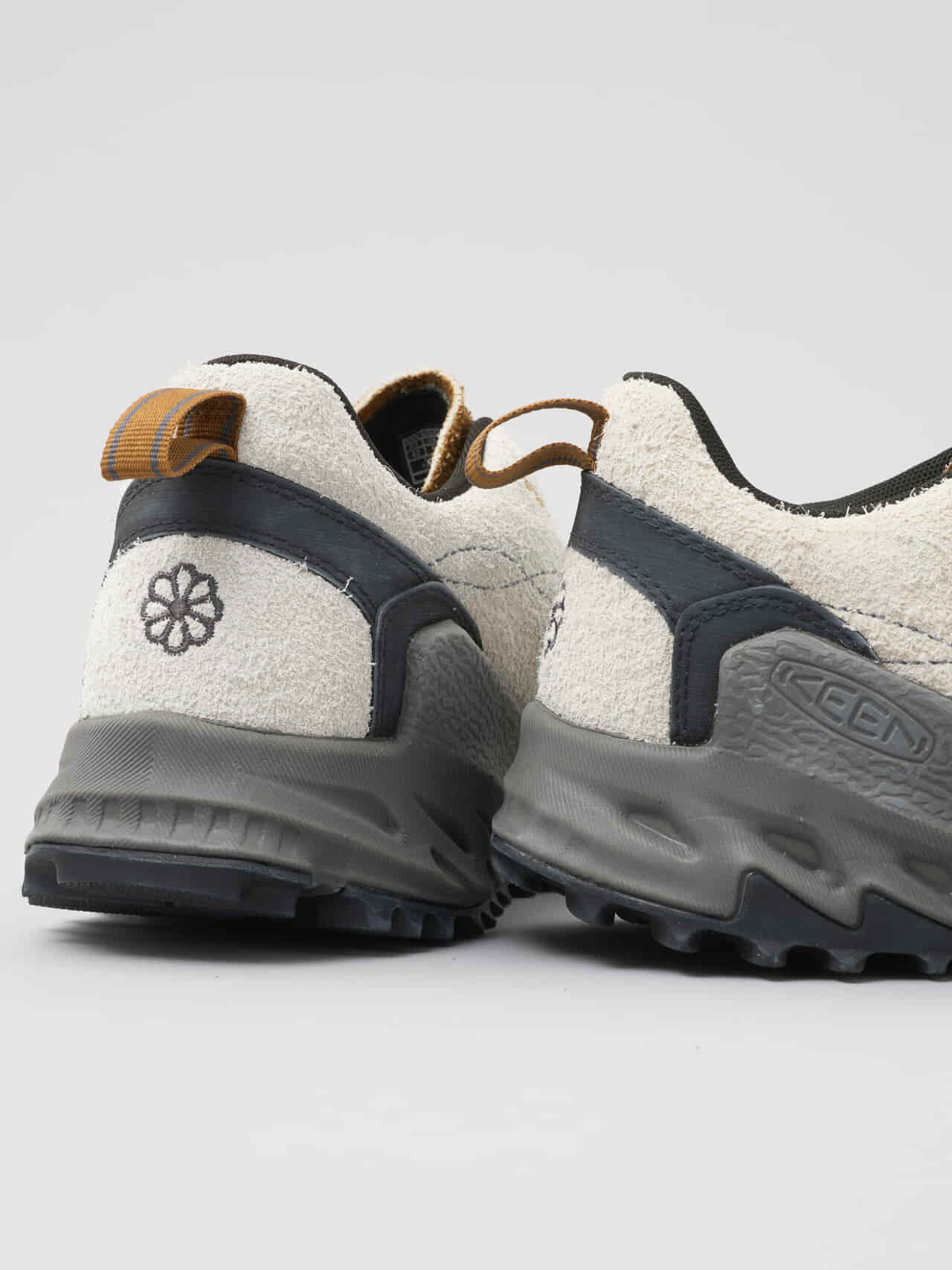 KEEN JASPER ZIONICのヒール