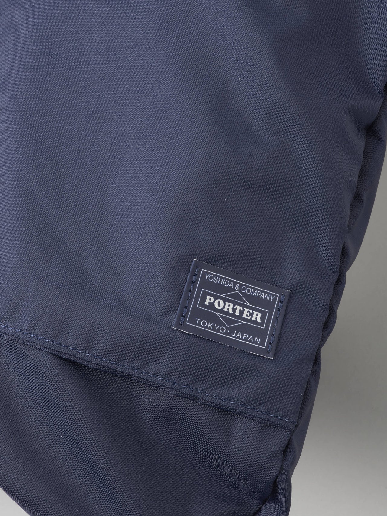 PORTER、FLEX 2WAY HELMETBAG、ロゴ