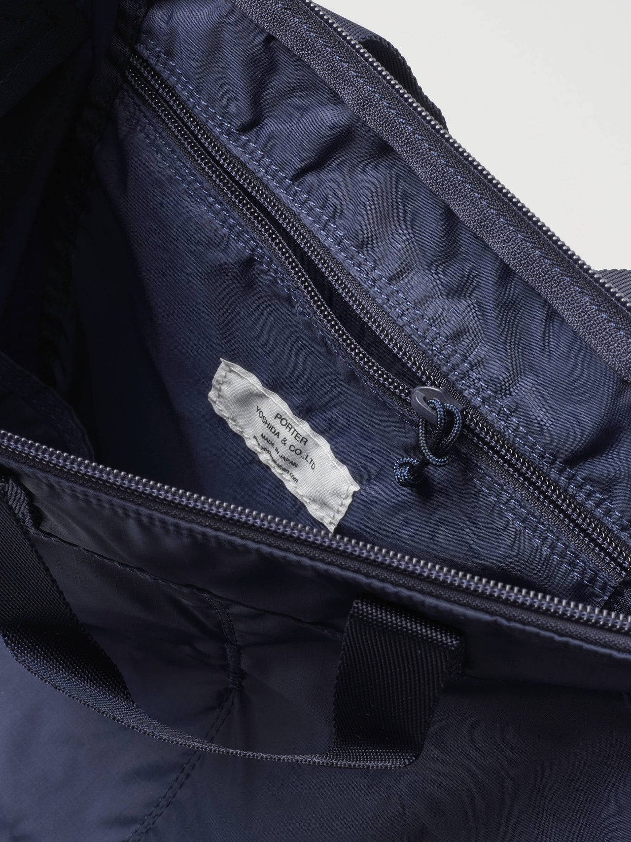 PORTER、FLEX 2WAY HELMETBAG、内側