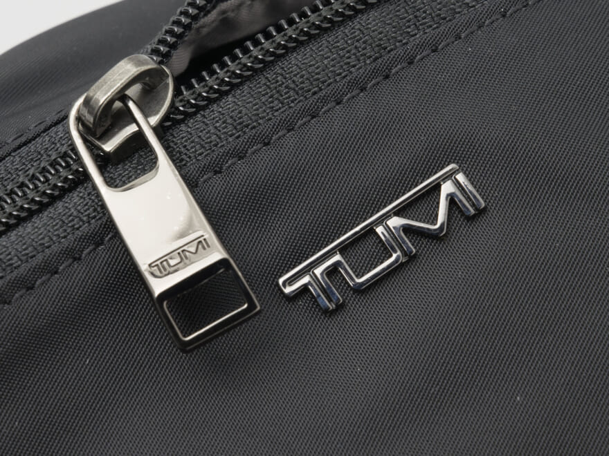 【トゥミの裏名品】「TUMI」はレディースが狙い目⁉︎ 毎日使いたいパッカブル仕様のバックパック。／ジャスト・イン・ケース・バックパック