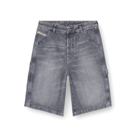 DIESEL ショートパンツ「D-LIVERY-W-SHORT」