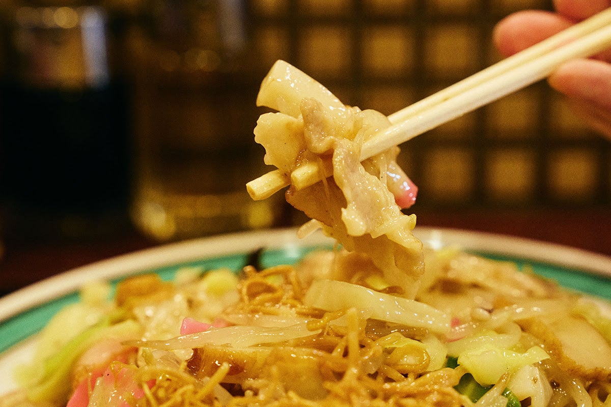 東京・赤坂 中華料理店「金葉庭」皿うどん2