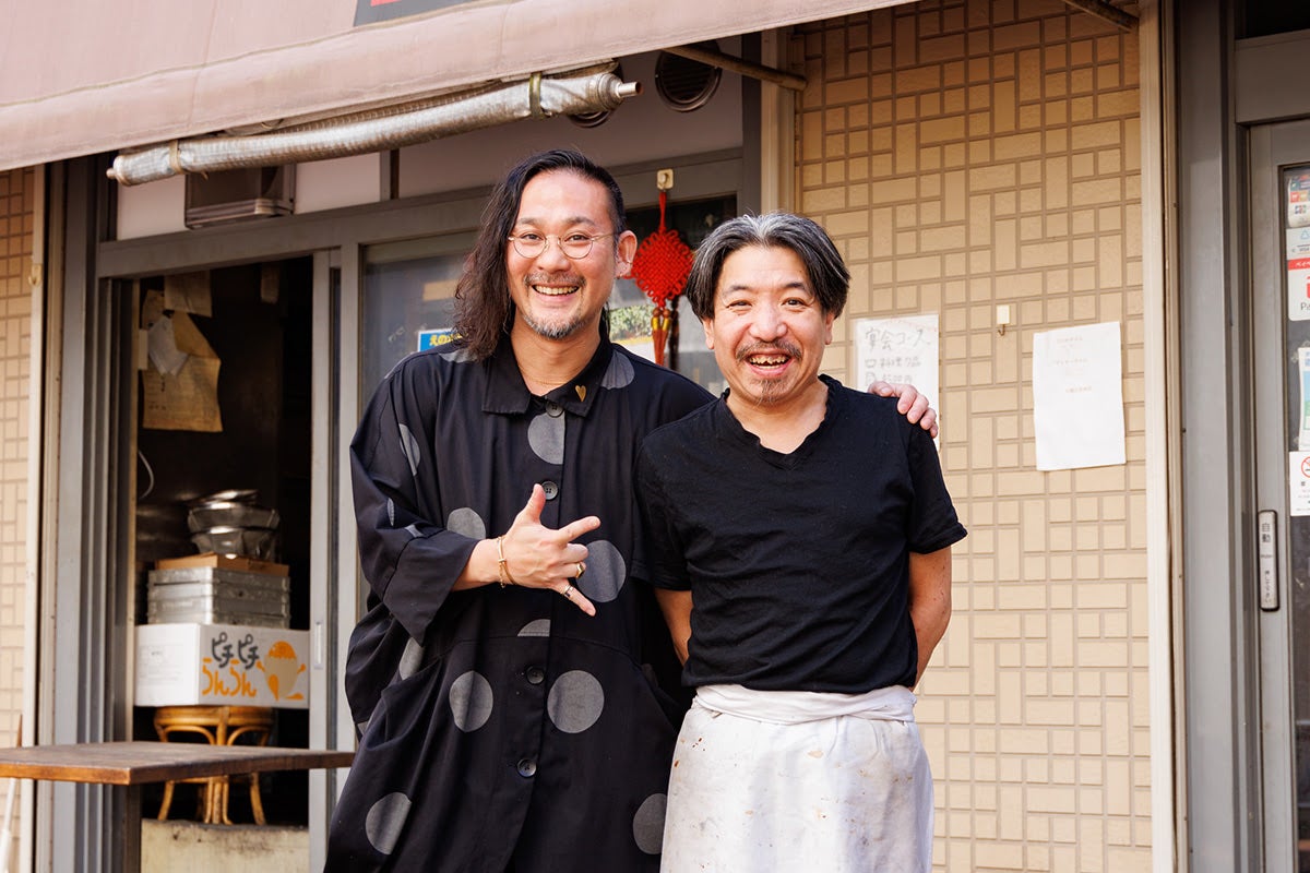 企画制作会社社長・長尾純平さんと、老舗台湾料理店「台北飯店」店主