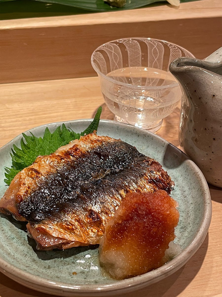 「すし処 小倉」メニュー「酢じめしたイワシの塩焼き」