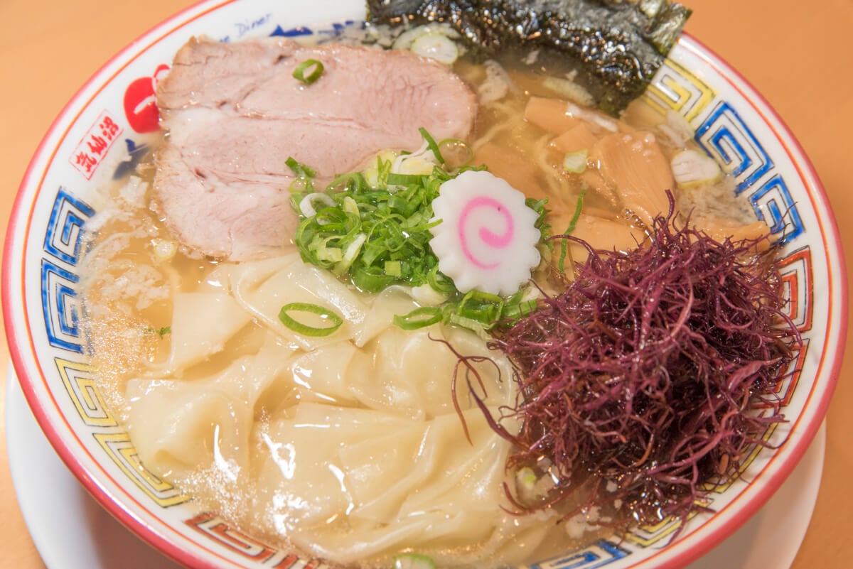 宮城県気仙沼市『かもめ食堂』ワンタン麵