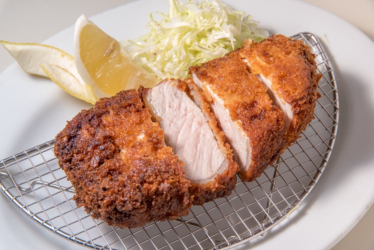 神奈川県鎌倉市『あさくさ食堂』ロースカツ