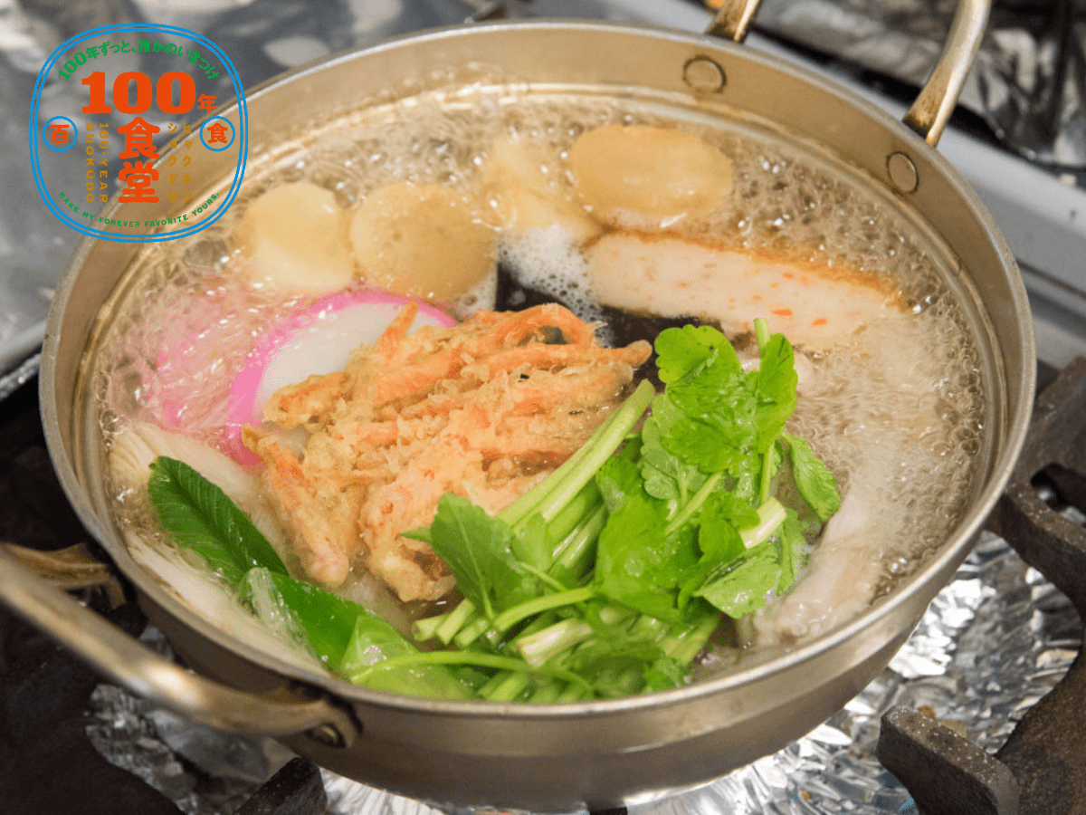 【青森県・五所川原市】フルコースのような鍋焼きうどんと、天中華。実直な四代目の笑顔に引き寄せられる「亀乃家」【100年食堂】