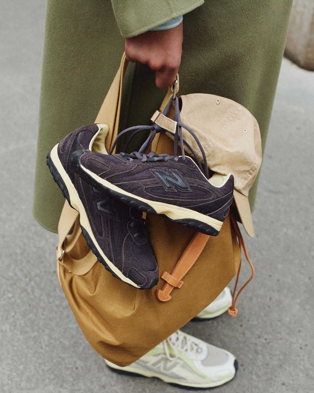 AURALEE × New Balance 204L ビジュアル8