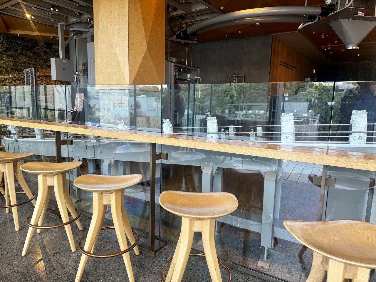 スターバックス リザーブ&reg; ロースタリー 東京　中の席