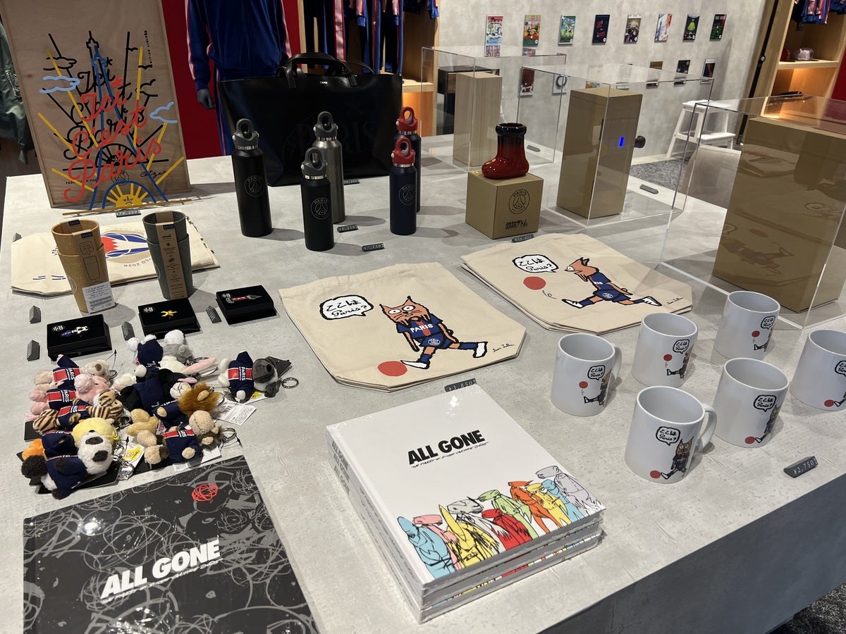 パリと東京をつなぐ 限定ファッションコレクション　小物