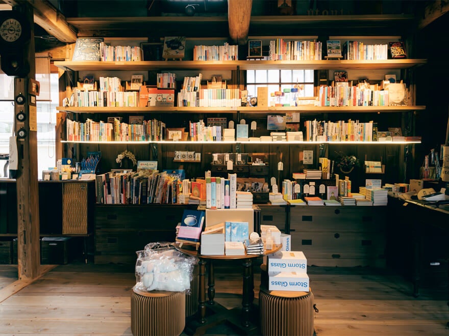 板橋区 タイムトラベル専門書店 utouto