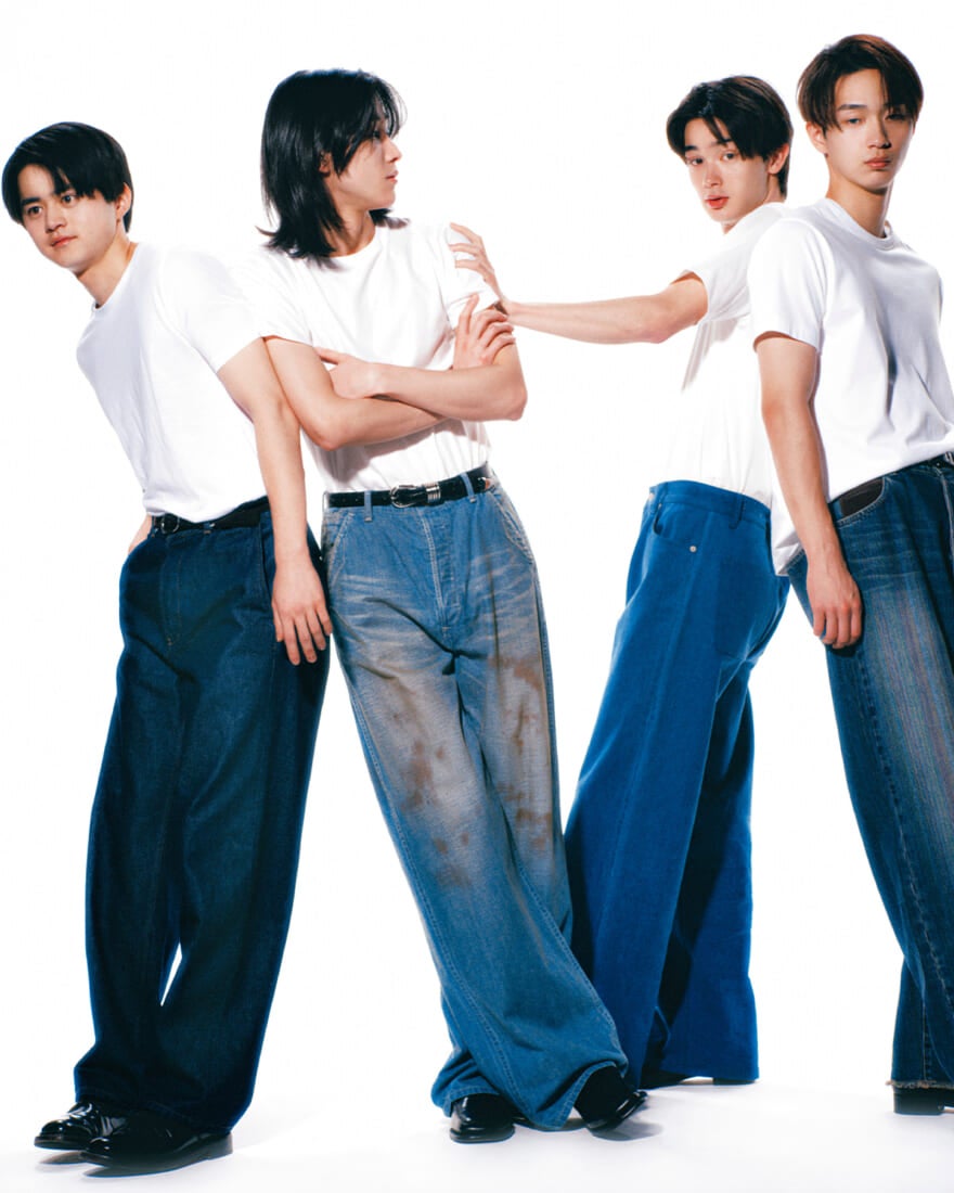 野村 康太、栄莉弥、四坂 亮翔、鈴鹿 央士