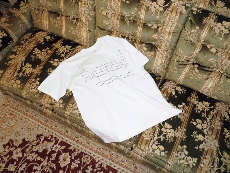 周期表Tシャツ