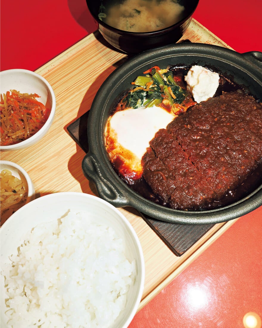 やよい軒の「味噌かつ煮定食」