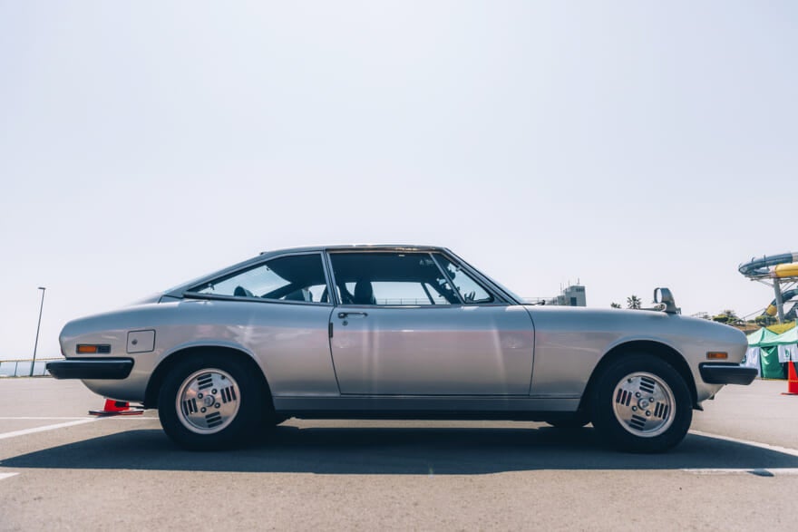 本多竜星さんのいすゞ 117 クーペ／ISUZU 117 COUPE　2