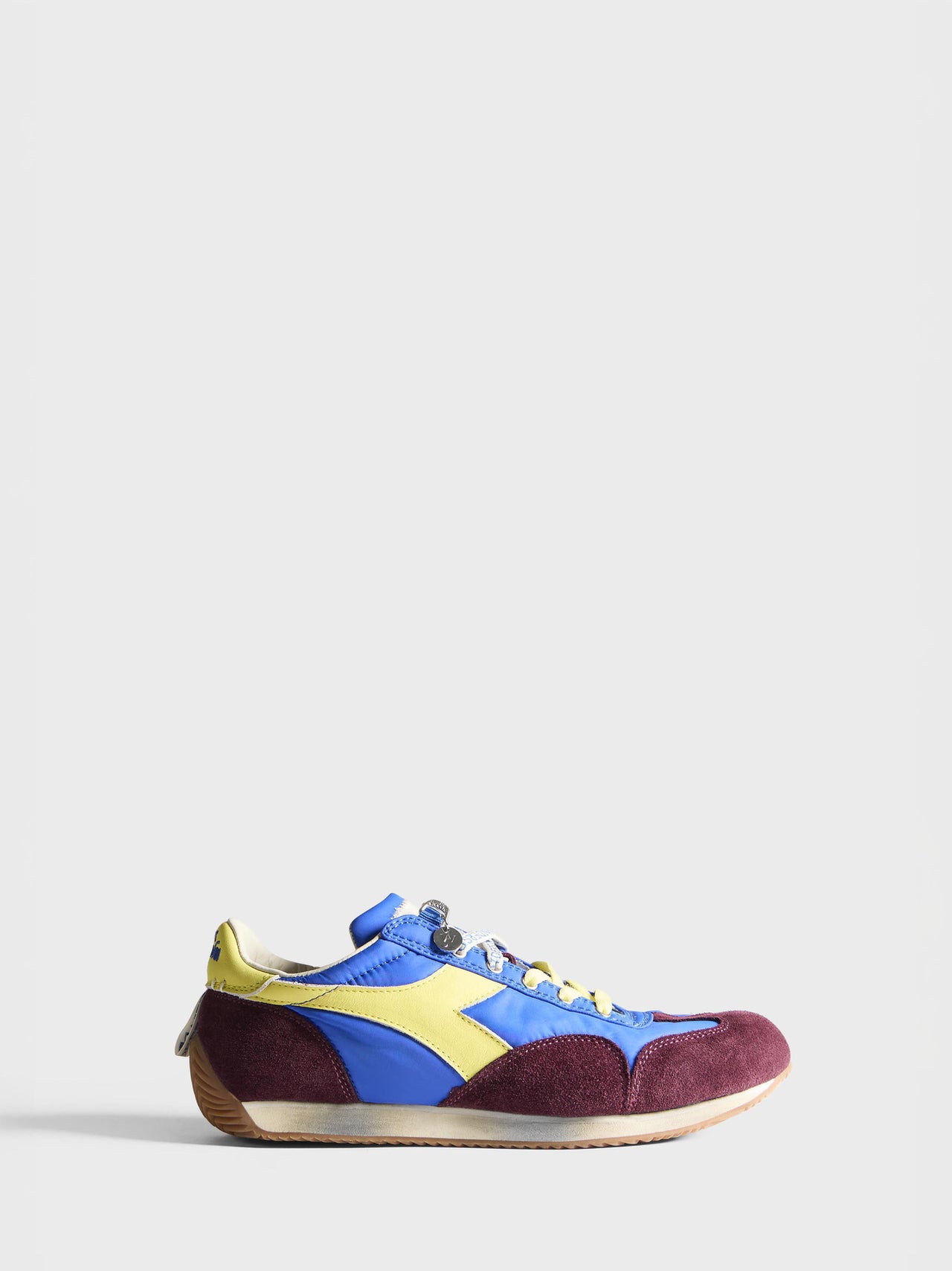 JW ANDERSON&times;Diadora　1