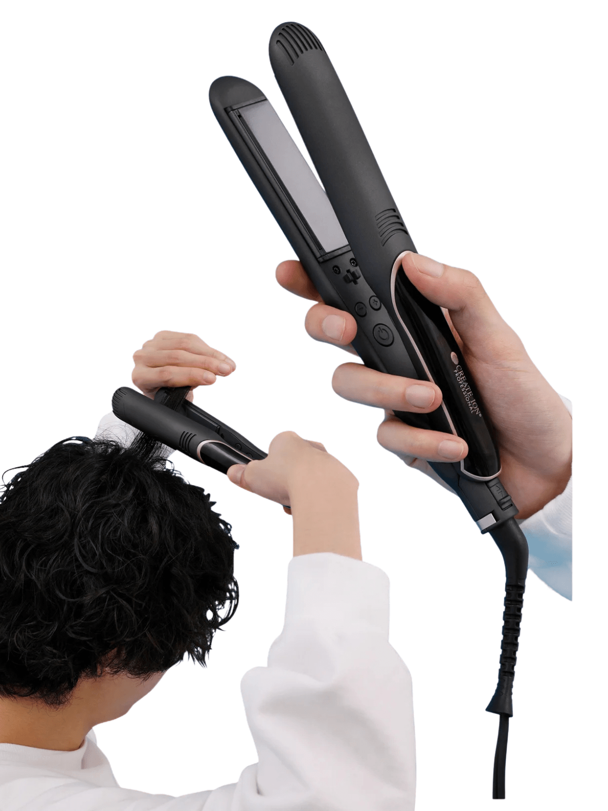 自宅ケア：ヘアセット前にヘアアイロンを使う
