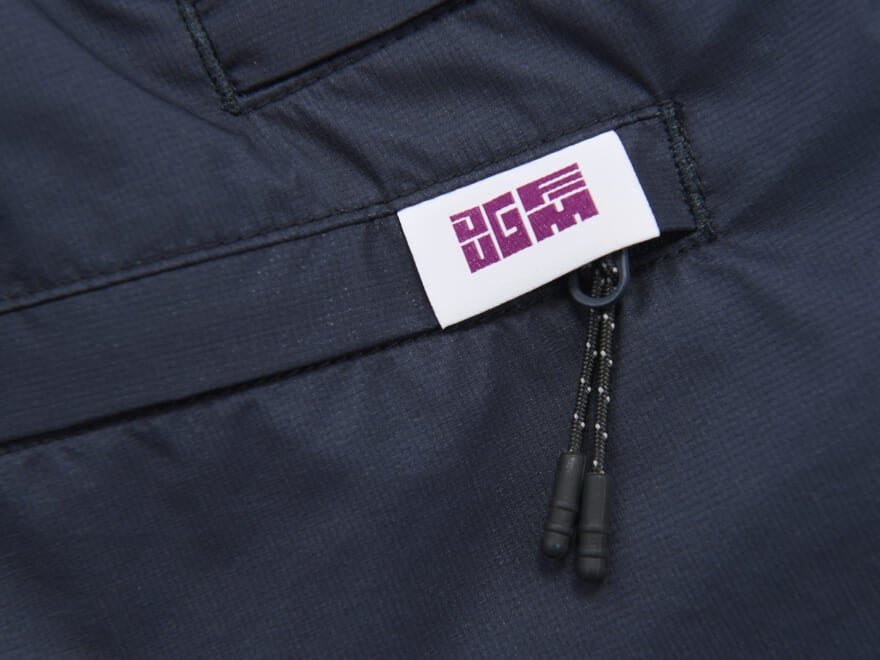 【ジュゲムの防水名品】“最高の日常着”！「JUGEM」の防水パンツはまさに大人なシャカパン！／アクティブ イージー シェル パンツ