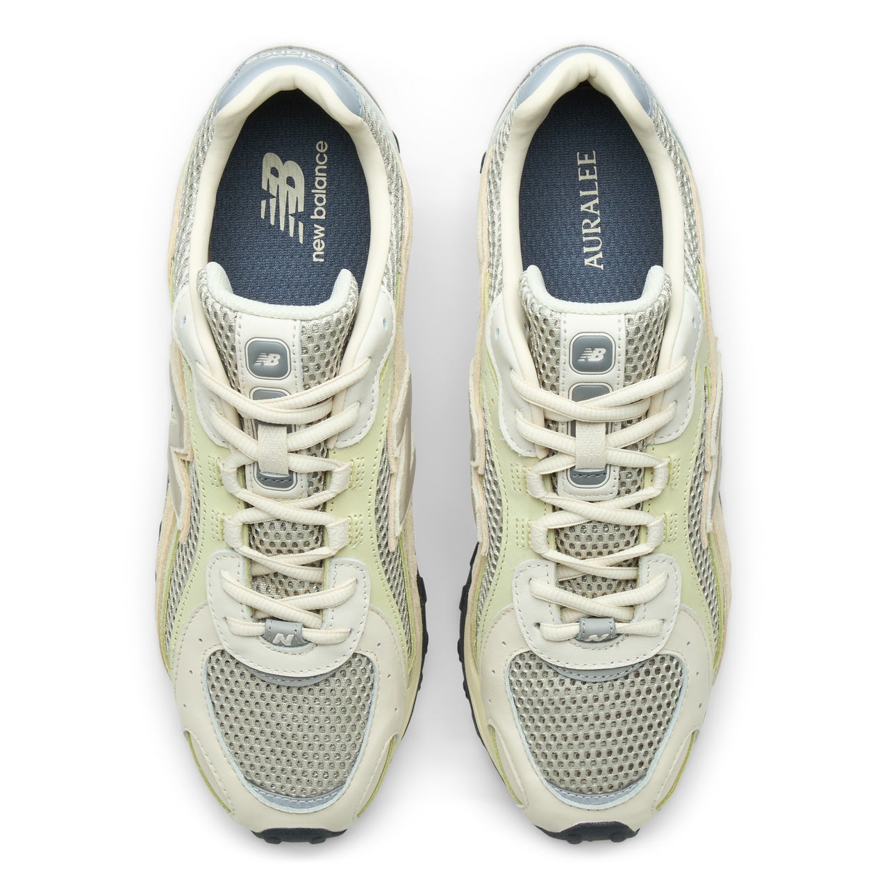 AURALEE × New Balance 204L アイボリー 俯瞰