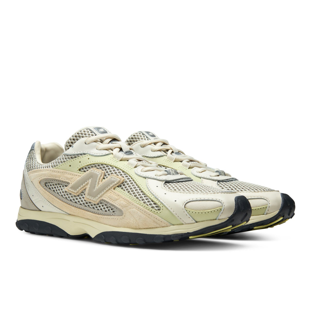 AURALEE × New Balance 204L アイボリー