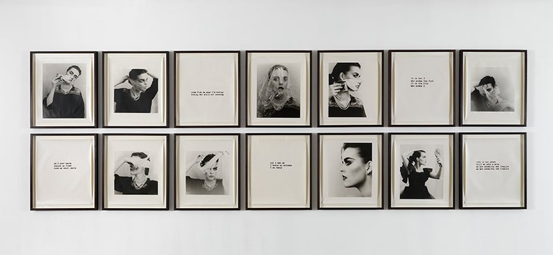 シャネル・ネクサス・ホールで展示されるリンダー・スターリングの作品「She/She」