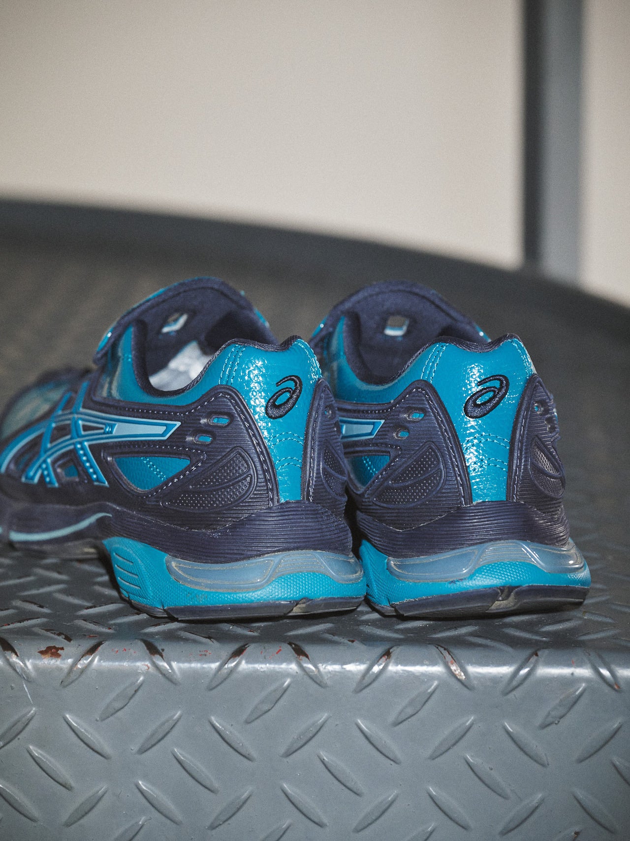 ASICS × OTTO958 / GEL-SD ARZACHOTTO後ろロゴ
