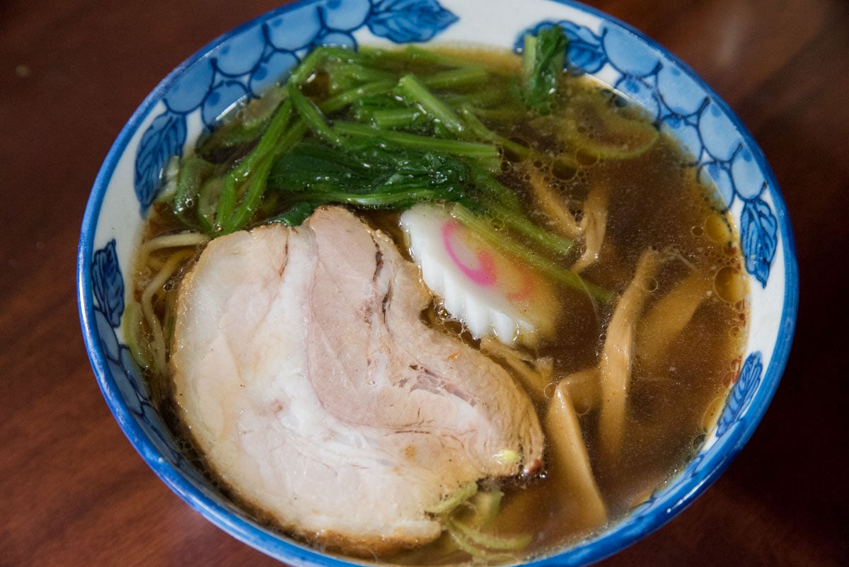 福島県福島市『保原屋食堂』半分サイズのラーメン