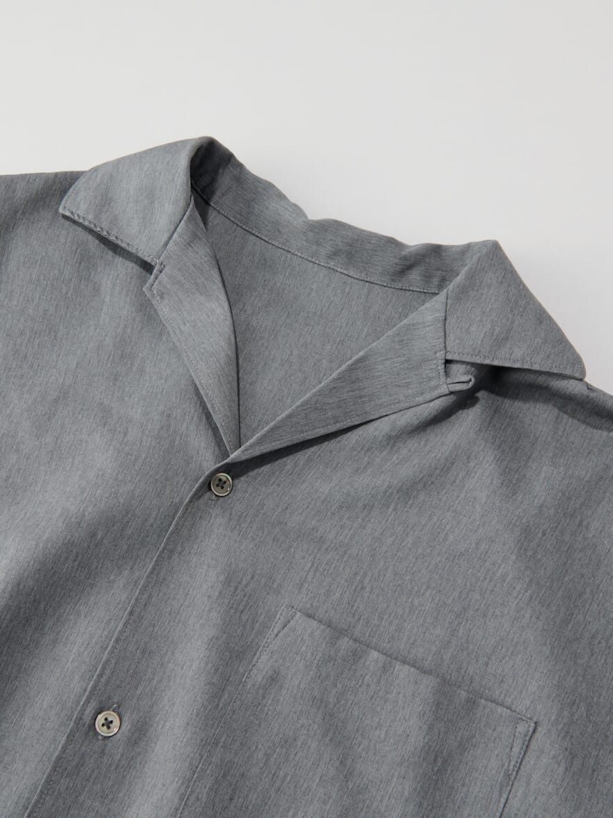 フレッシュサービスの涼しいシャツ／COOLFIBER OPEN COLLAR L/S SHIRTの襟元